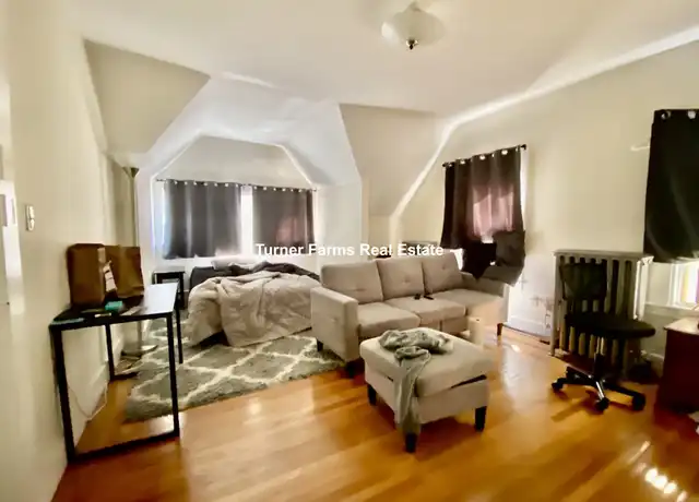 Property at 35 Parsons St Unit 2, Brighton, MA, 02135, 0 beds, 1 bath, [object Object]