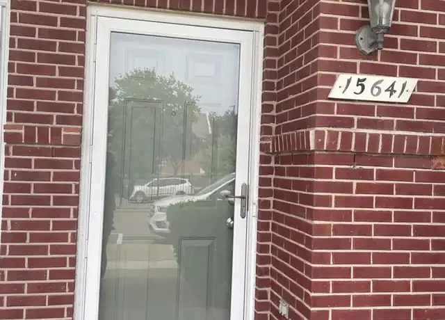 Property at 15641 Stone Crossing Dr, Southfield, MI, 48075, 1 bed, 1 bath, [object Object]