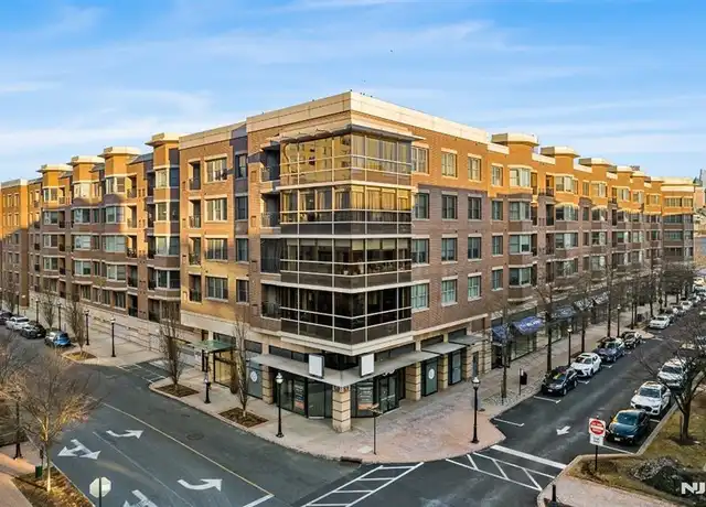 Property at 20 Ave At Port Imperial #418, West New York, NJ, 07093, 2 beds, 1 bath, [object Object]