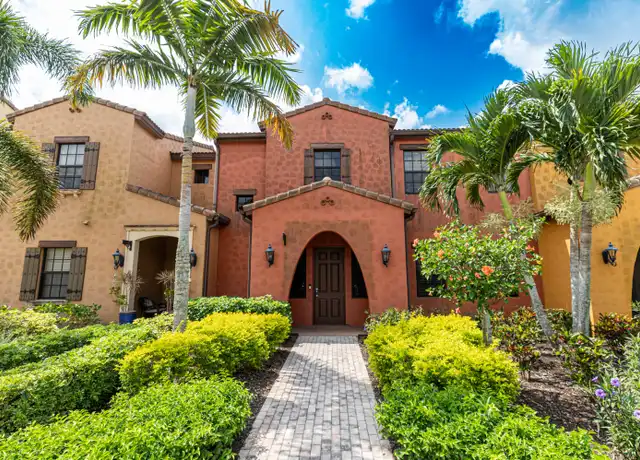 Property at 11272 Paseo Grande Blvd #5706, Fort Myers, FL, 33912, 2 beds, 2.5 baths, [object Object]