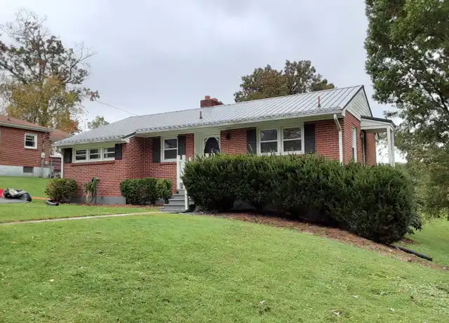 Property at 1400 Grove Dr, Pulaski, VA, 24301, 2 beds, 1 bath, [object Object]