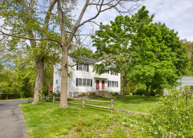Property at 10 Clancy Rd Unit B, Branford, CT, 06405, 2 beds, 1.5 baths, [object Object]