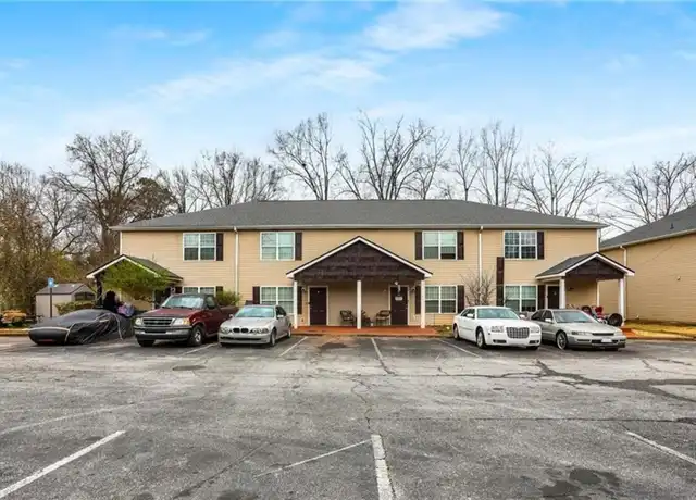 Property at 407 Maple Way Unit Q, Monroe, GA, 30655, 4 beds, 3 baths, [object Object]