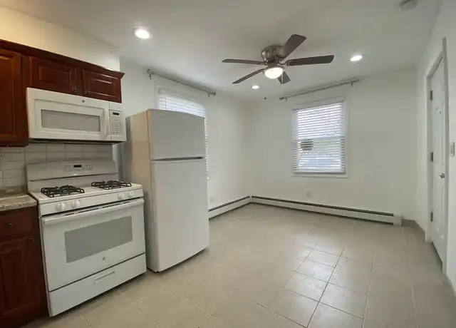 Property at 354 Paterson Plank Rd #1, Jersey City, NJ, 07307, 2 beds, 1 bath, [object Object]