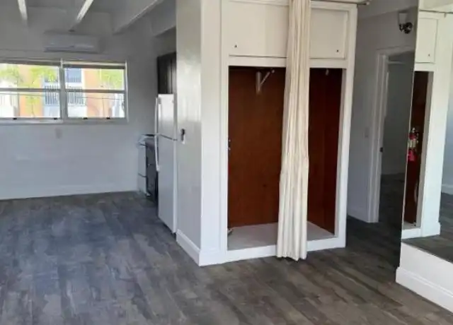 Property at 715 7th St, West Palm Beach, FL, 33401, 2 beds, 1 bath, [object Object]