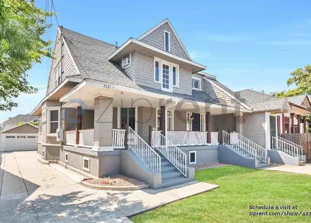 Property at 2121 Portland St Unit 2, Los Angeles, CA, 90007, 4 beds, 2 baths, [object Object]