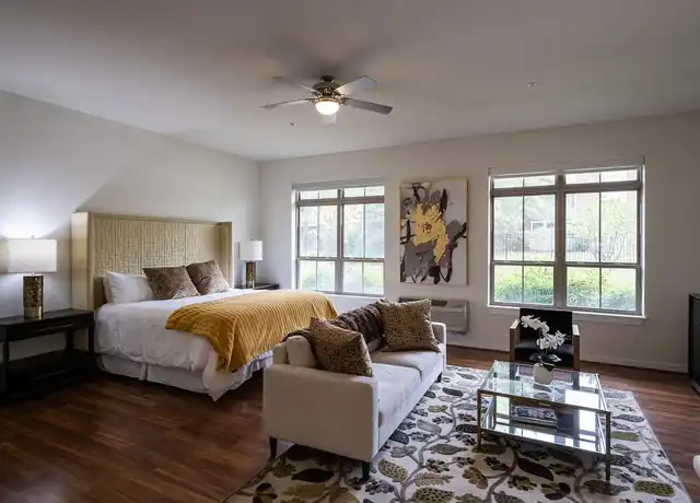 Property at The Quin - 2450 Plum Grove Rd, Schaumburg, IL, 60173, 1-2 bed, 1-3 bath, [object Object]