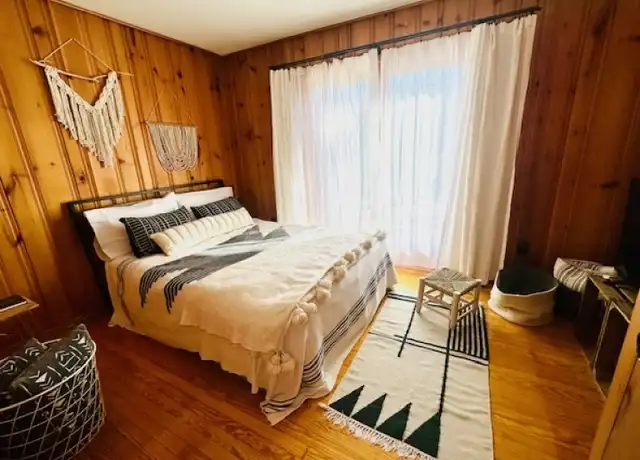 Property at 523 Upper Highland Lks Dr, Highland Lakes, NJ, 07422, 3 beds, 1 bath, [object Object]