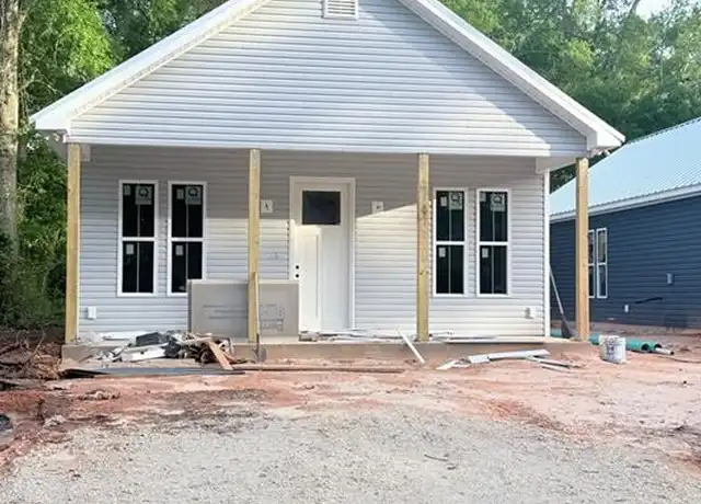 Property at 307 E 34th Ave, Covington, LA, 70433, 3 beds, 2 baths, [object Object]