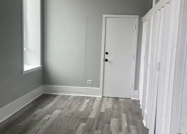 Property at 211-213 Worthington St Unit 4L, Springfield, MA, 01103, 1 bed, 1 bath, [object Object]