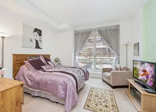 Property at 340 E 23rd St Unit 2G, New York, NY, 10010, 1 bed, 1 bath, [object Object]