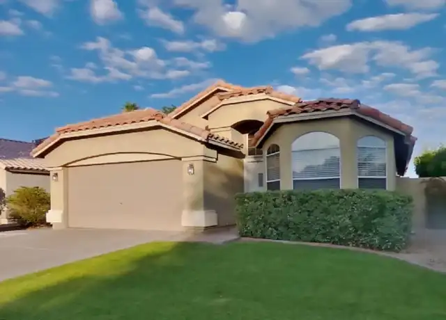 Property at 3978 E Douglas Loop, Gilbert, AZ, 85234, 3 beds, 2 baths, [object Object]