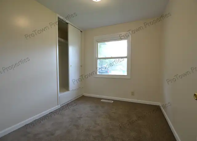 Property at 2215 Webster Ave, Joliet, IL, 60436, 3 beds, 1 bath, [object Object]