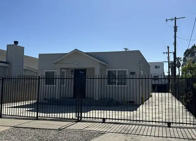 Property at 957 N Ardmore Ave Unit 2, Los Angeles, CA, 90029, 3 beds, 3 baths, [object Object]