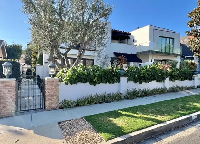 Property at 611 Orchid Ave, Corona del Mar, CA, 92625, 3 beds, 2.5 baths, [object Object]