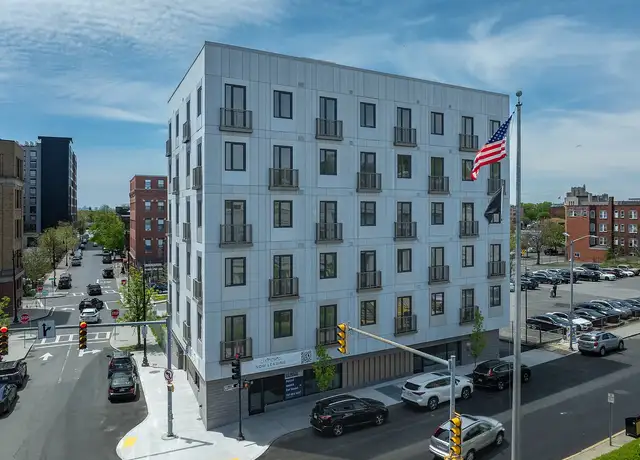 Photo of 87 Oxford St, Lynn, MA 01901
