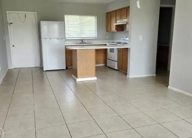 Property at 1112 Gordon Ave S, Lehigh Acres, FL, 33973, 3 beds, 2 baths, [object Object]