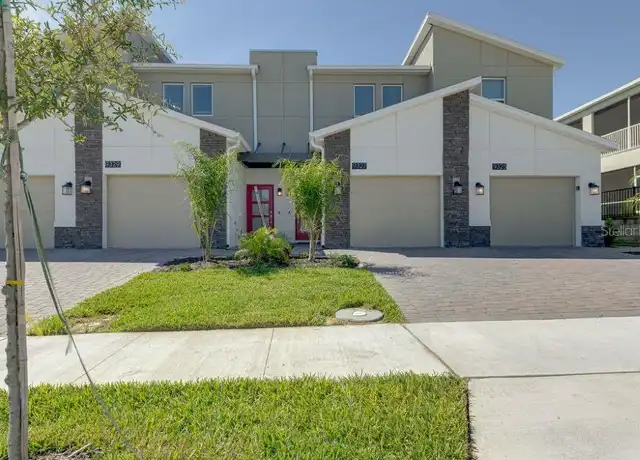 Property at 9327 Sommerset Hills Dr Unit 9327, Davenport, FL, 33896, 3 beds, 2 baths, [object Object]