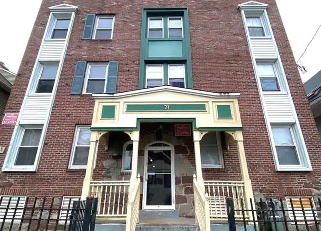 Property at 21 Lincoln St Unit C2, Hartford, CT, 06106, 1 bed, 1 bath, [object Object]