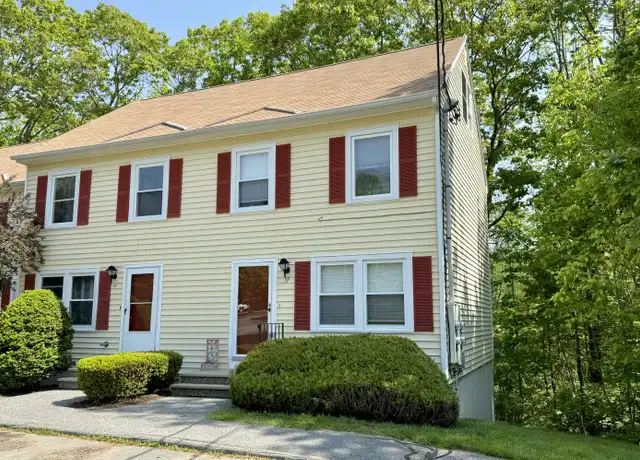 Property at 37 Powder Mill Dr, Kennebunk, ME, 04043, 3 beds, 1 bath, [object Object]
