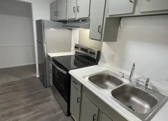 Property at 739 Washington St Unit 209, Monroe, MI, 48161, 1 bed, 1 bath, [object Object]