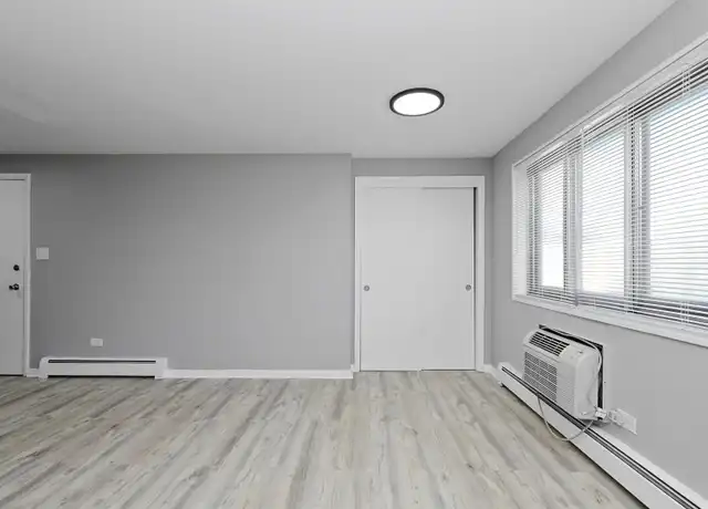 Property at 10604 S Walden Pkwy Unit 106183d, Chicago, IL, 60643, 1 bed, 1 bath, [object Object]