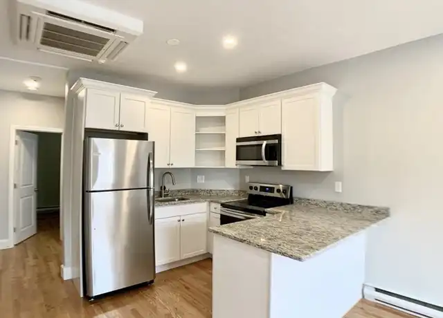 Property at 754 Huntington Ave Unit 1, Boston, MA, 02115, 1 bed, 1 bath, [object Object]