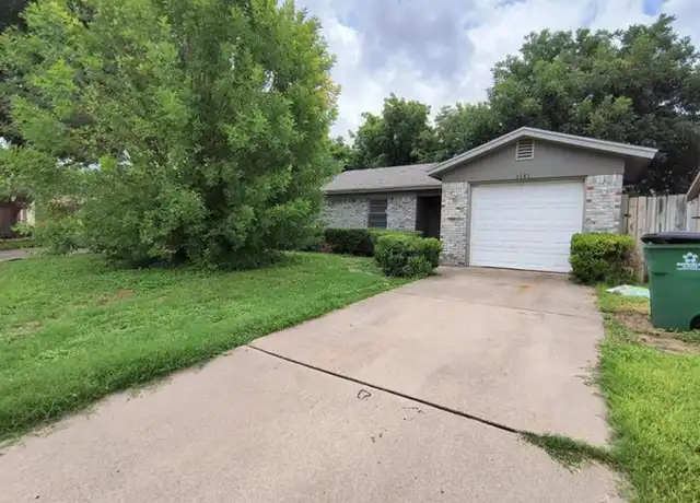 Property at 1141 Tres Rios Dr, San Angelo, TX, 76903, 3 beds, 2 baths, [object Object]