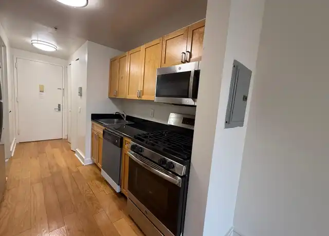 Property at 323 W 96th St Unit 812, New York, NY, 10025, 1 bed, 1 bath, [object Object]