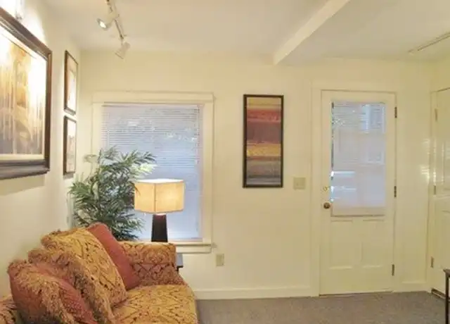 Property at 102 Highland Pl Unit 6, Ithaca, NY, 14850, 1 bed, 1 bath, [object Object]