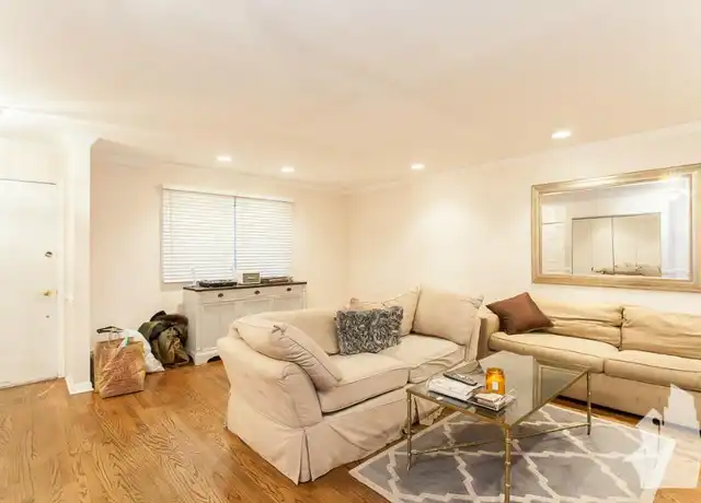 Property at 1330 N La Salle Dr, Chicago, IL, 60610, 3 beds, 2 baths, [object Object]