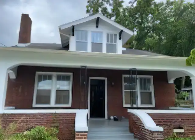 Property at 1010 Anderson St Unit 2, Bristol, TN, 37620, 1 bed, 1 bath, [object Object]