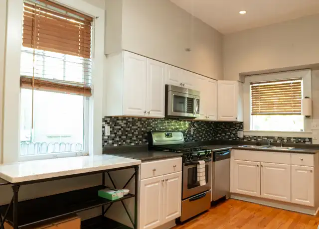 Property at 138 N Tucker St, Memphis, TN, 38104, 3 beds, 2 baths, [object Object]