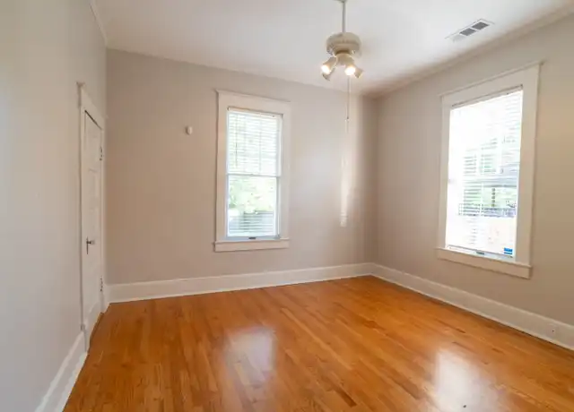 Property at 138 N Tucker St, Memphis, TN, 38104, 3 beds, 2 baths, [object Object]