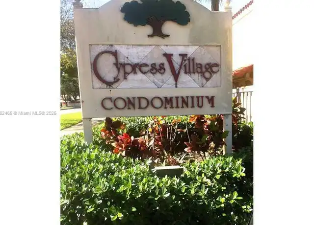 Property at 7155 Miami Lakes Dr Unit P2, Miami Lakes, FL, 33014, 1 bed, 1 bath, [object Object]