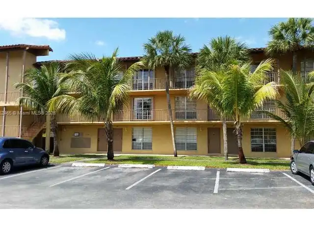 Property at 7155 Miami Lakes Dr Unit P2, Miami Lakes, FL, 33014, 1 bed, 1 bath, [object Object]