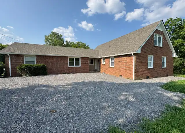 Property at 6879 Lebanon Rd, Mount Juliet, TN, 37122, 5 beds, 3 baths, [object Object]
