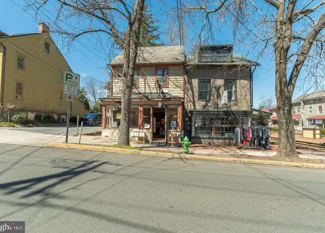 Property at 40 W Bridge St Apt 1, New Hope, PA, 18938, 2 beds, 1 bath, [object Object]