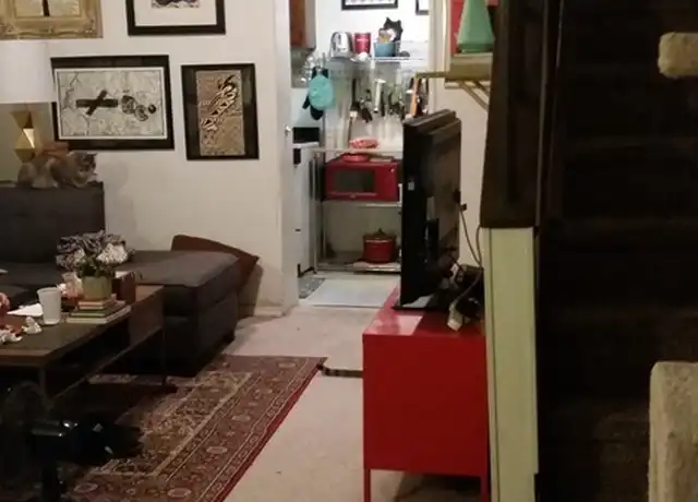 Property at 612 Cross St, Philadelphia, PA, 19147, 2 beds, 1 bath, [object Object]