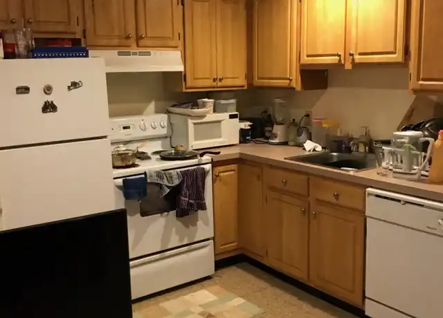 Property at 195 Park Dr Unit C, Boston, MA, 02215, 0 beds, 1 bath, [object Object]