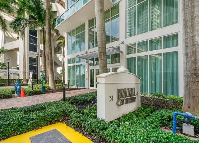 Property at 41 SE 5th St #1607, Miami, FL, 33131, 2 beds, 2 baths, [object Object]