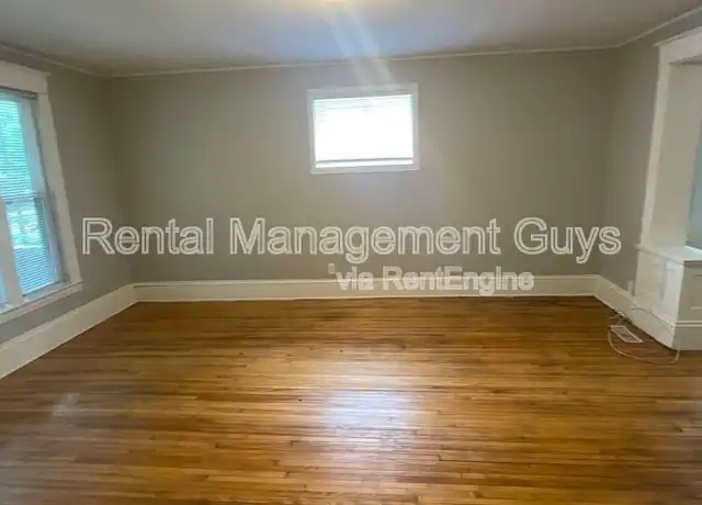 Property at 1916 Elliot Ave Unit 1, Minneapolis, MN, 55404, 3 beds, 1 bath, [object Object]