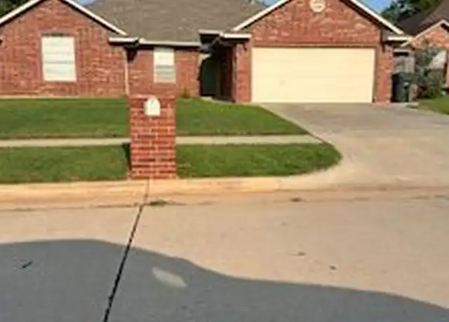 Property at 716 Eastridge Dr, Yukon, OK, 73099, 4 beds, 2 baths, [object Object]