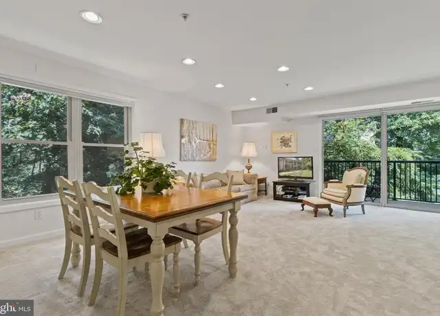 Property at 1138 Cove Rd #202, Annapolis, MD, 21403, 2 beds, 2 baths, [object Object]