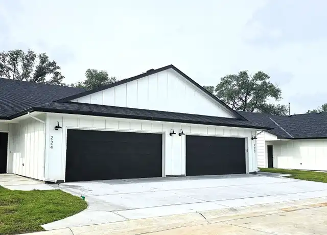 Property at 210 S Anna St, Wichita, KS, 67209, 3 beds, 2 baths, [object Object]
