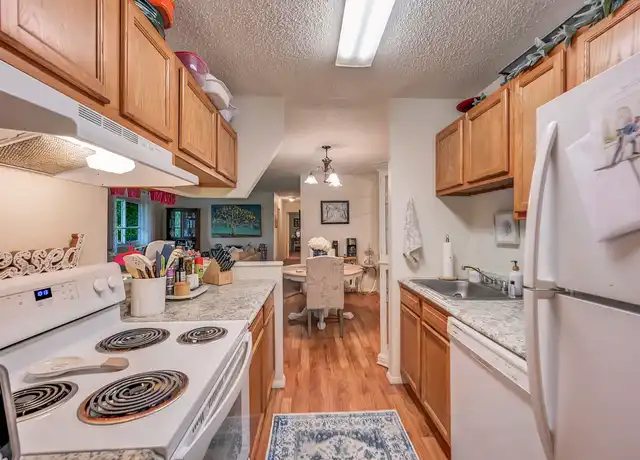 Property at 405 Applewood Acres, South Abington Township, PA, 18411, 1-3 bed, 1-2 bath, [object Object]