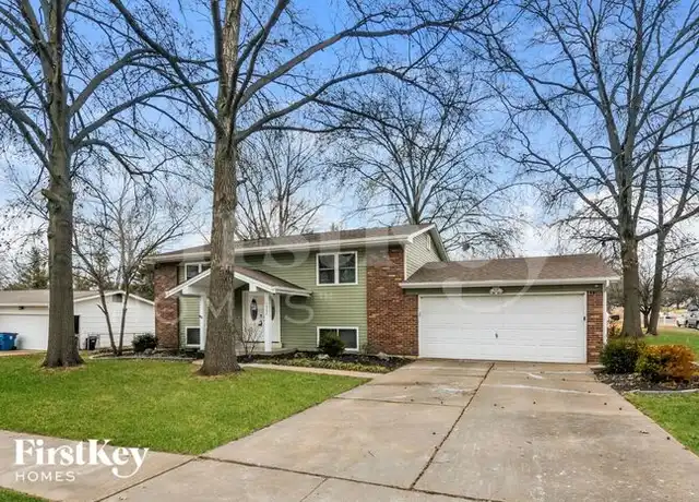 Property at 1562 Glenage Dr, Maryland Heights, MO, 63043, 3 beds, 2 baths, [object Object]