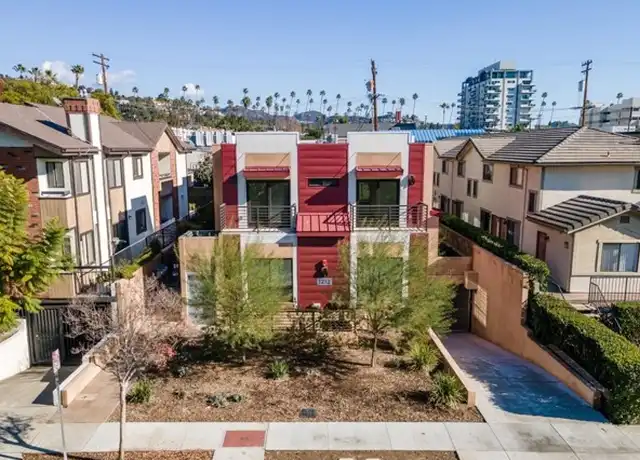 Property at 1212 Viola Ave Unit 102, Glendale, CA, 91202, 2 beds, 2.5 baths, [object Object]