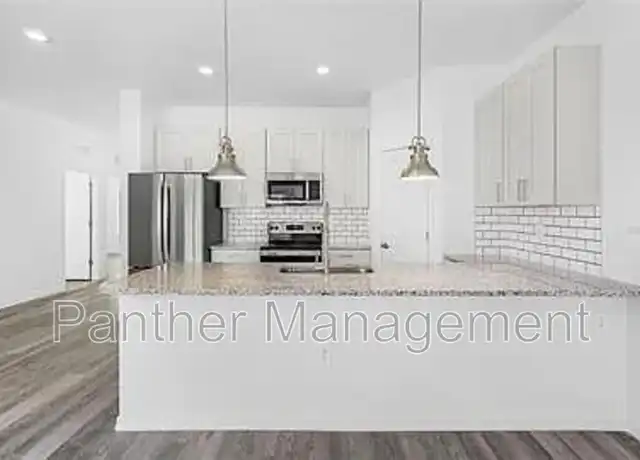 Property at 5207 30th St SW, Lehigh Acres, FL, 33973, 3 beds, 2 baths, [object Object]