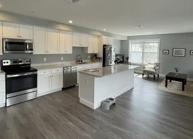 Property at 245 Bussey St Unit 205, Dedham, MA, 02026, 1 bed, 1 bath, [object Object]